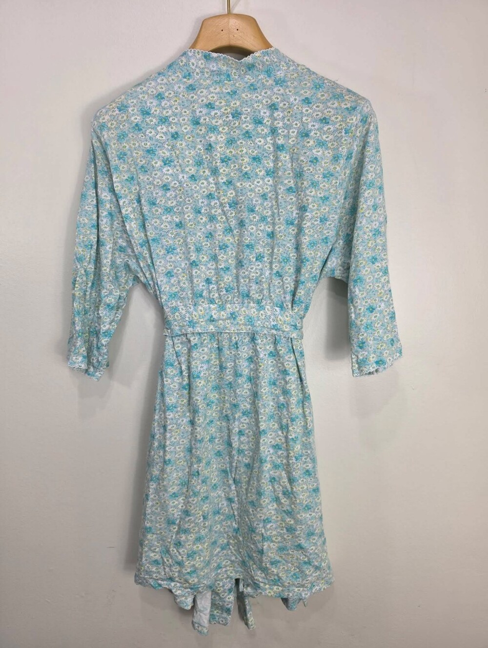 Breakfast In Bed Light Blue Floral Robe - Women's Soft Kimono Robe - Picture 4 of 9